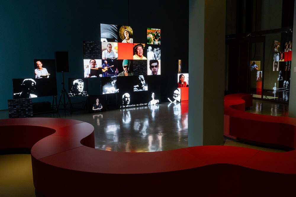 Museu da Língua Portuguesa: exposição Luz da Língua tem entrada grátis aos domingos